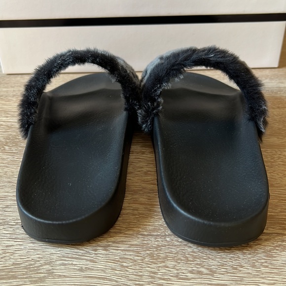Givenchy Slide Sandal Black - Picture 10 of 11